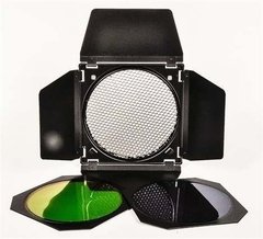 Rebatedor para flash F300 com 3 filtros de cores - Barndoor - comprar online