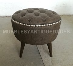 Puff redondo banqueta capitoné con hilera de tachas (PC108M) - Muebles y Antiguedades - Argentina