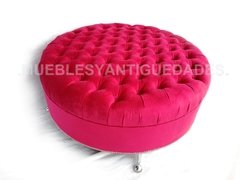 Puff redondo capitoné pana o vinílico y patas metal (PG107M) - Muebles y Antiguedades - Argentina
