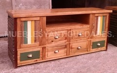 Mueble para TV de diseño realizado en madera maciza (TV103M)