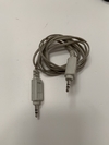 CABLE MINI PLUG MACHO A MINI PLUG MACHO STEREO 3,5MM (USADO) - Chau Cosas