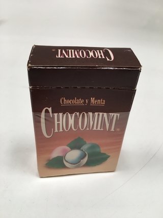 ANTIGUA CAJITA DE CARTÓN-ENVOLTORIO DE GRAGEAS CHOCOMINT (USADO)