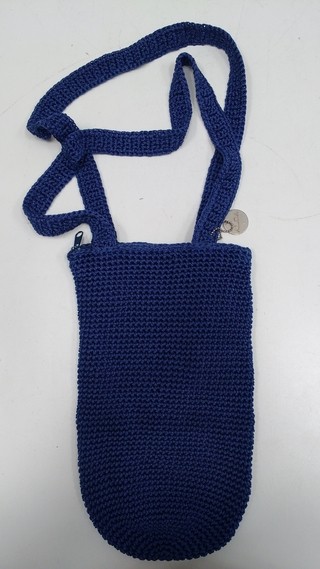 CARTERA PEQUEÑA TEJIDA EN HILO ENCERADO COLOR AZUL (USADO)
