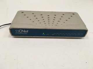 ROUTER CNET MODELO CN8800 TPC, 8 PUERTOS 7.5 VDC/1 A (USADO)