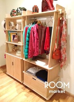 muebles room market