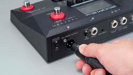 Una cámara de video

El contenido generado por IA puede ser incorrecto.