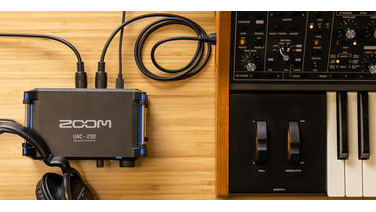 Una mesa de madera

El contenido generado por IA puede ser incorrecto.