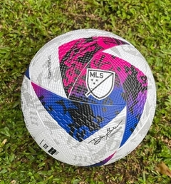 BALÓN MLS