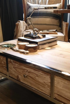 MESA EN MADERA Y METAL CROMADO 6 CAJONES, 3 DE CADA LADO - MEDIDAS 1.40x0.70x0.45 - MODELO REGINA - comprar online