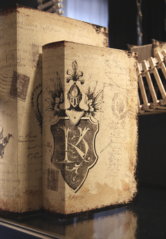 LIBRO CAJA ESCUDO/CORONA - NAVARRA Home