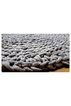 guirnalda tejida crochet gris