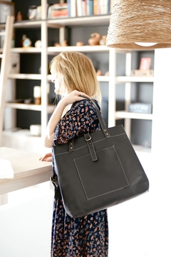 Tote Bag de cuero “Mika” - PRE ORDER en internet