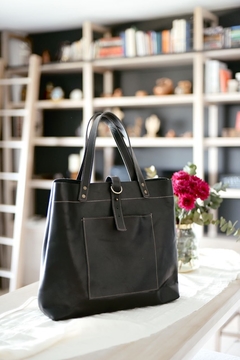 Tote Bag de cuero “Mika” - PRE ORDER