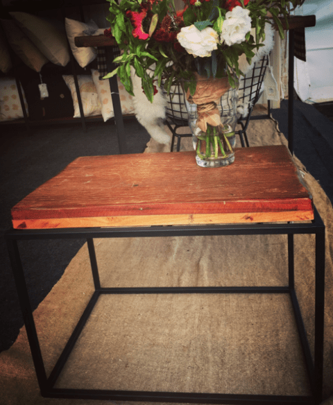 Mesa de arrime