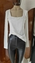 Camiseta cuello cuadrado