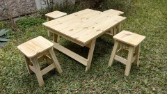 JUEGO Mesa Soho Plegable Baja 100x70 + 4 BANQUETAS !!! - comprar online