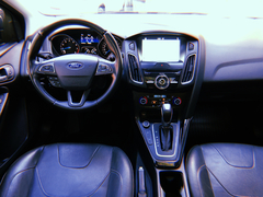 Ford Focus Titanium 2.0 4p. - Automotores España