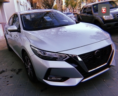 Nissan Sentra Advance 2.0 en internet
