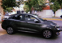 Fiat Cronos Precisión 1.8 - tienda online