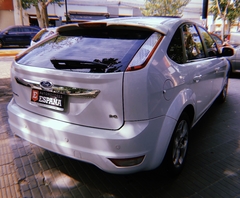 Ford Focus Ghia 2.0 5p. - comprar online