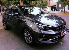 Fiat Cronos Precisión 1.8 en internet