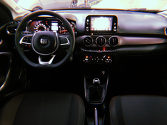 Fiat Cronos Precisión 1.8 en internet