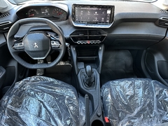 Peugeot 208 New Like 1.2 5p. en internet