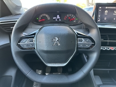Peugeot 208 New Like 1.2 5p. - Automotores España