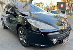 Peugeot 307 XS Premium 2.0 HDi 5p. en internet
