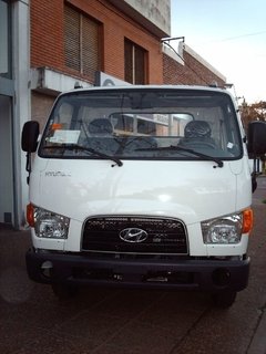 Hyundai HD 78 TDI con Caja