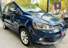Volkswagen Suran Highline 1.6 I-Motion en internet