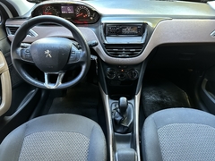 Peugeot 2008 Active 1.6 en internet