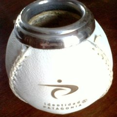 Mate calabaza forrado en cuero vacuno | porito - comprar online
