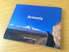 Armenia, libro de fotografías de Norair Chahinian