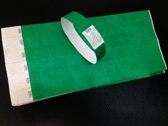 Precinto confeccionado con una fibra (TYVEK) impermeable e irrompible garantizada por DUPONT (Canadá), 250mm x 19mm, en colores a elección