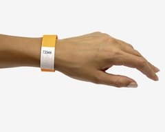 Pulsera ajustable de seguridad para control de personas