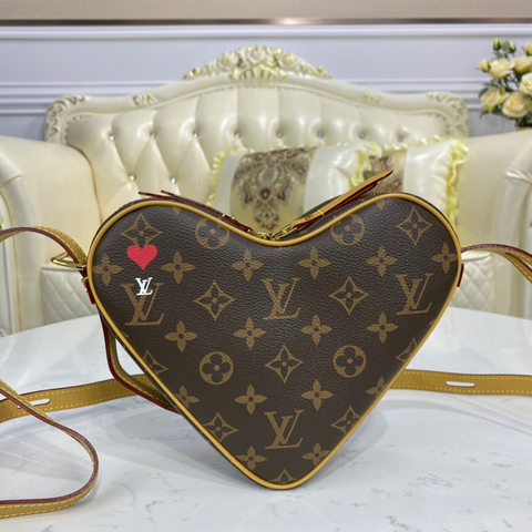 Louis Vuitton Coeur Heart Bag Game On Monogram, 41% OFF