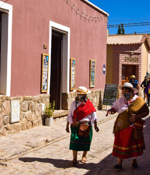 Las calles de Humauaca y su gente