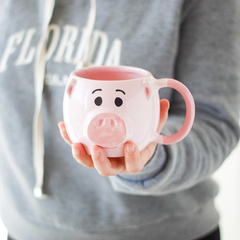TAZA CERDITO CARA 3D