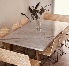 Mesa Petiribi y mármol