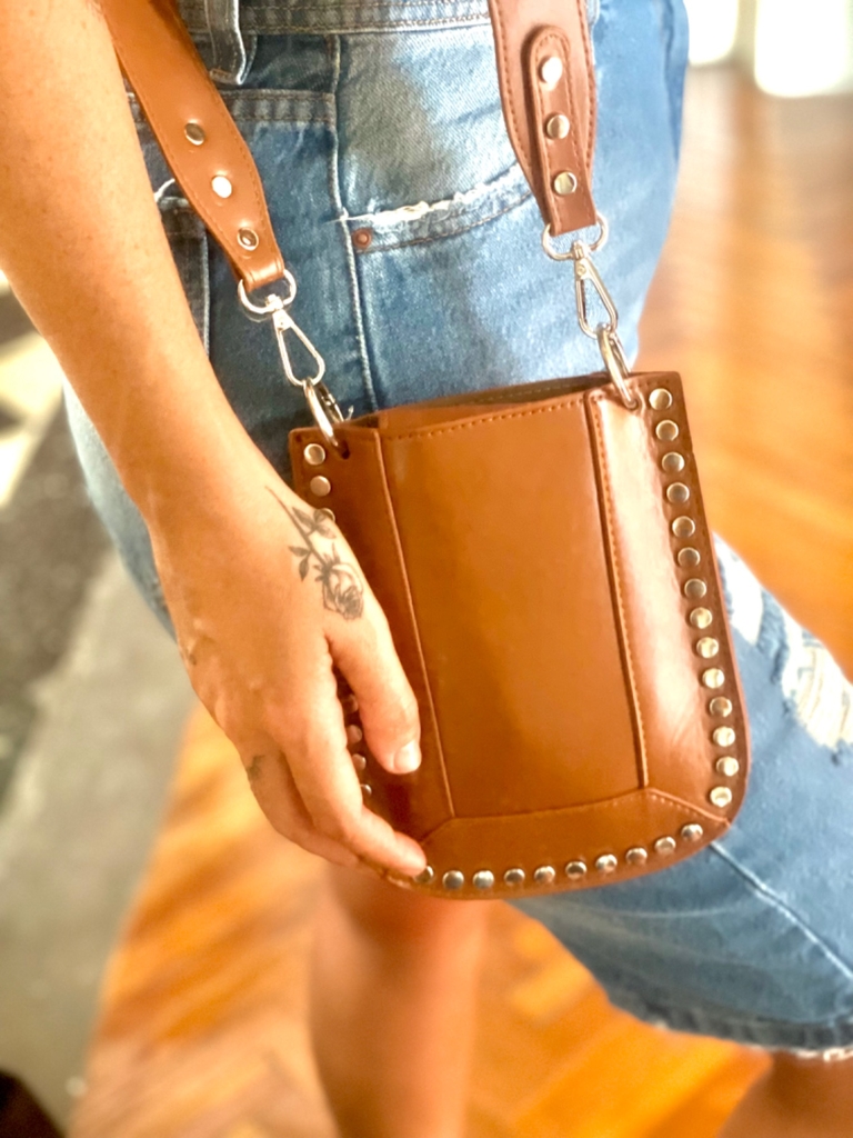 Mini Bag Porta Celular Amelia en Camel - Shop sol-in
