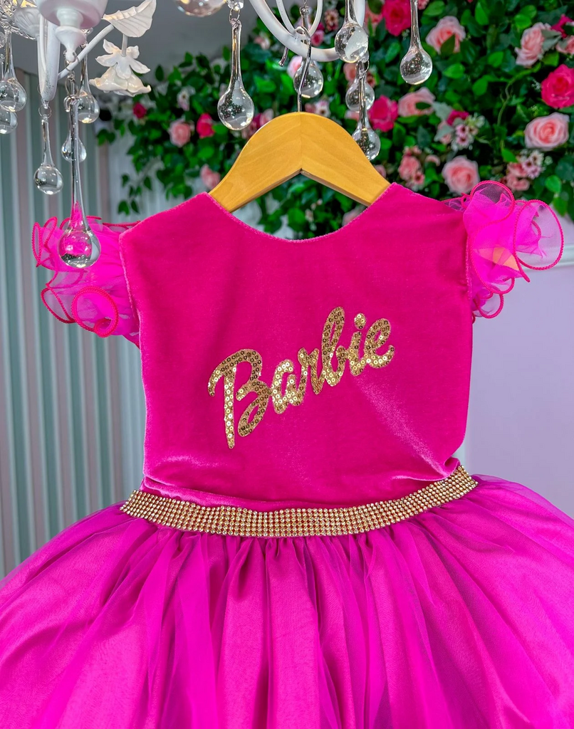 Vestido Barbie  Vestido barbie, Barbie, Festa barbie