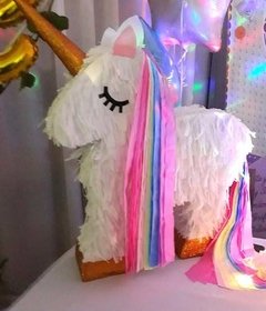Piñatas Artesanales Arcoiris Piñata Fiesta Unicornio - comprar online