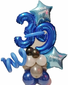 Bouquet de mesa con 2 globos y estrellas personalizadas