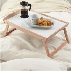 Bandeja de cama con patas