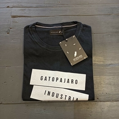Remera Rivadavia - Gatopajaro