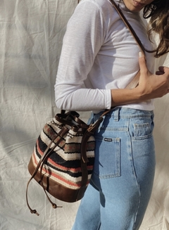 Bolso Cruz en internet