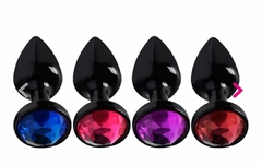 Plug Anal Preto Com Pedra Diversão Ao Cubo