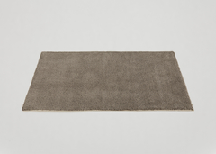 "Bed Rugs" na internet
