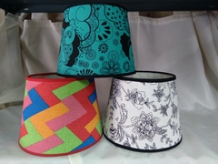 PANTALLA TELA  COLORES ESTAMPADOS ZUNCHO